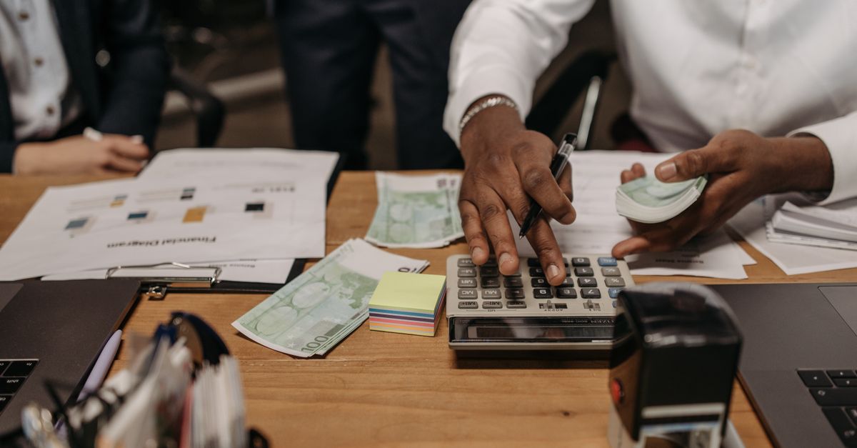 Overtime Night & Holiday Pay on Danish Construction Sites 2026